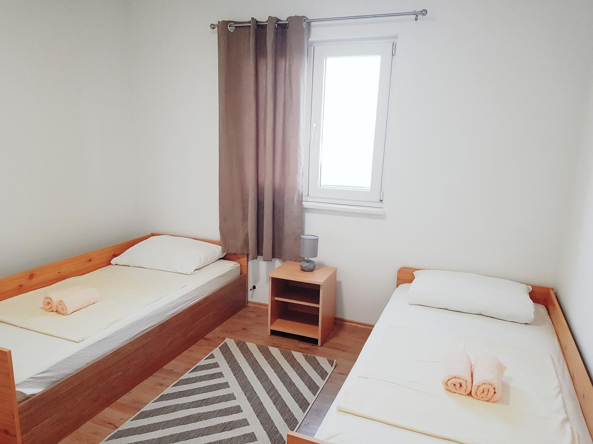 Apartments Kalajica トロギール エクステリア 写真
